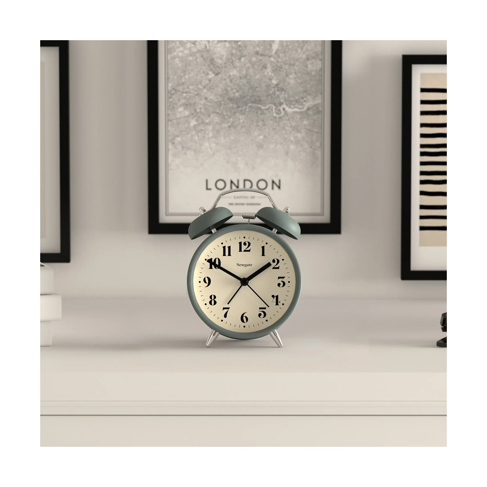 Newgate Theatre alarm clock in green - Image 3